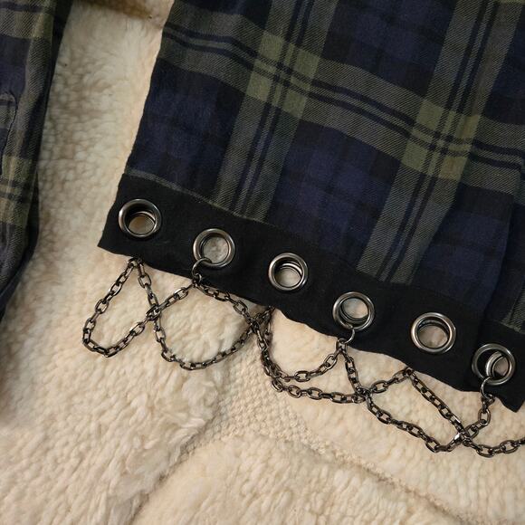 Vintage Reworked Chained Flannel - Picture 2 of 4
